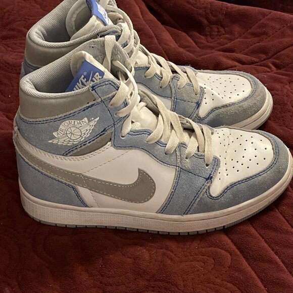 Size 5.5 VY Air Jordan‎ 555088-402  1 Retro OG High Hyper Royal Youth Suede Jump - Picture 4 of 16
